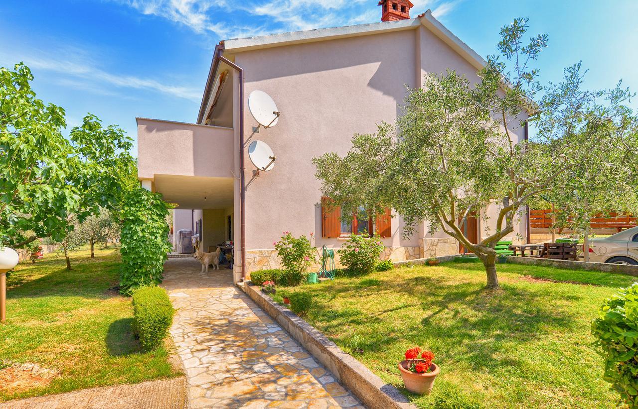 Apartments Chiara 877 Pula Exterior photo